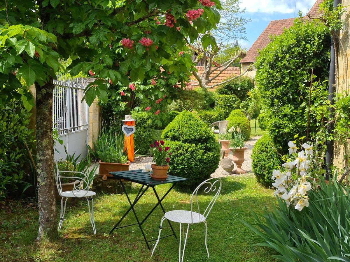 Ferme De Tayac - Charme Avec Pool Ξενοδοχείο Les Eyzies Εξωτερικό φωτογραφία